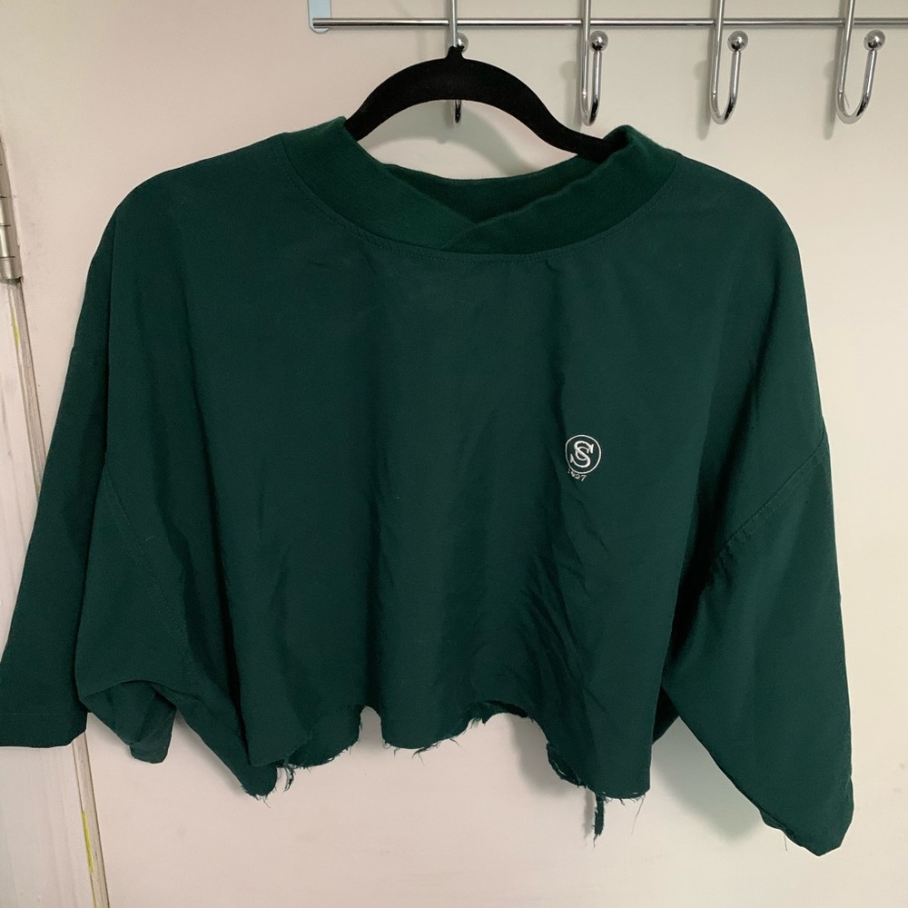 Cropped Golf Club Shirt